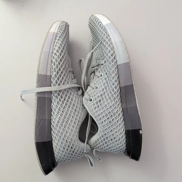 NOBULL Gray Mesh Sneakers M6 W7.5