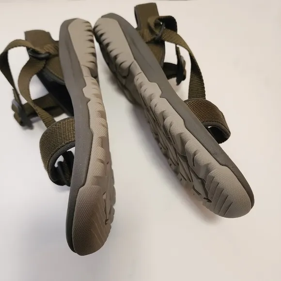 NWOB TEVA HURRICANE SIZE 13 S/N 1091588 OLIVE HUNTER GREEN MEN'S SANDALS SHOE