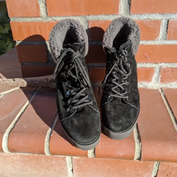 *NWOB*SAM EDELMAN Franc Faux Shearling Hiking Boots
