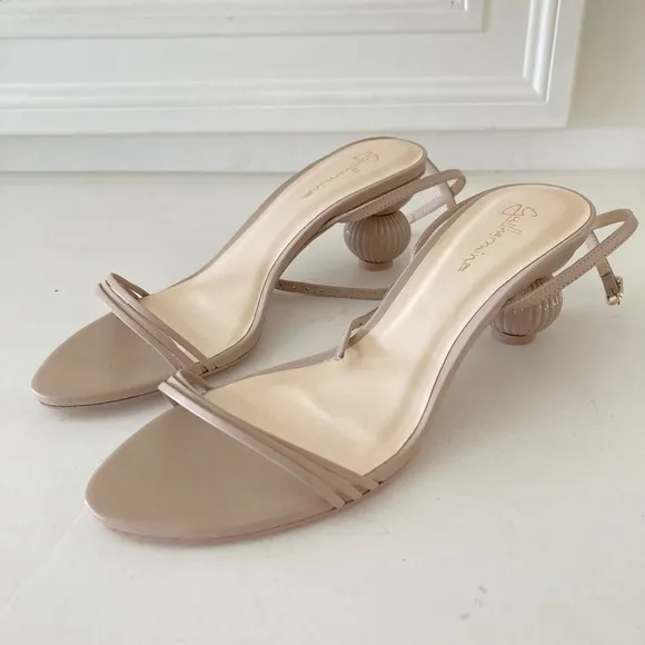 NWOT Anthropologie Guilhermina Sculptured Heeled Creme Sandals Sz 7, 8, 9