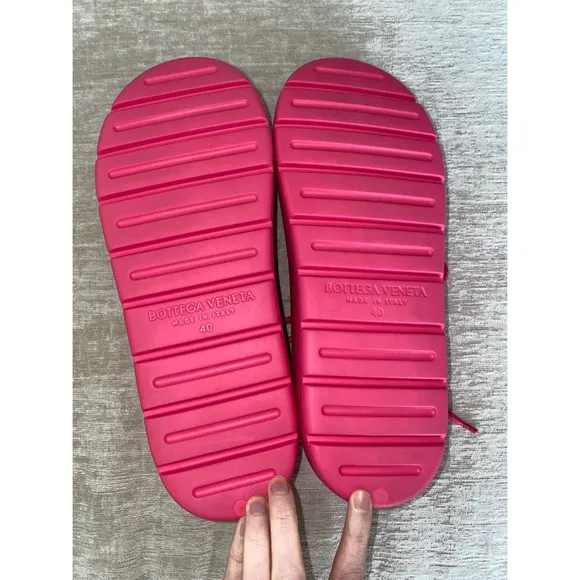 NWOT Bottega Veneta Jelly Lace Up Sandals