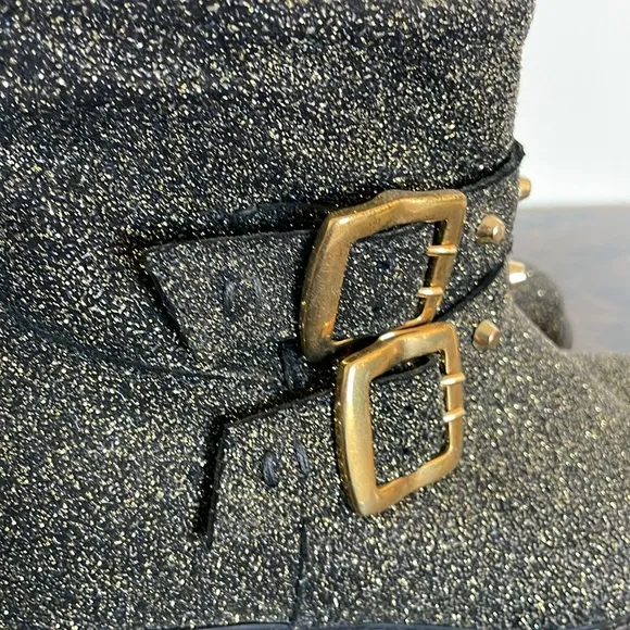 NWOT Ross &amp; Snow Stefana Gold Glitter Black Leather Ankle Combat Boots Size 8