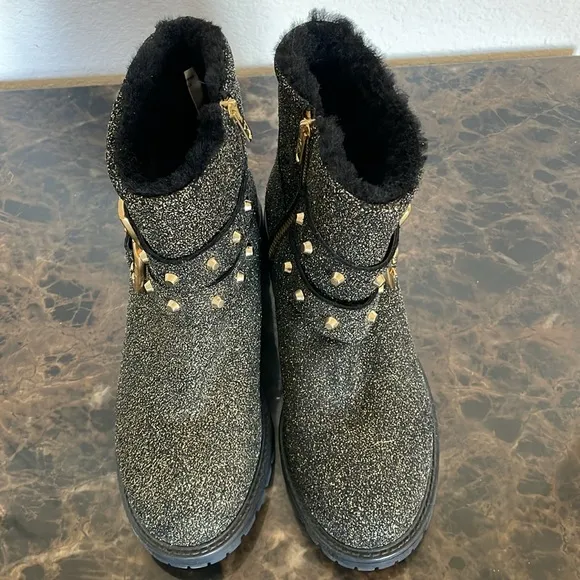 NWOT Ross &amp; Snow Stefana Gold Glitter Black Leather Ankle Combat Boots Size 8