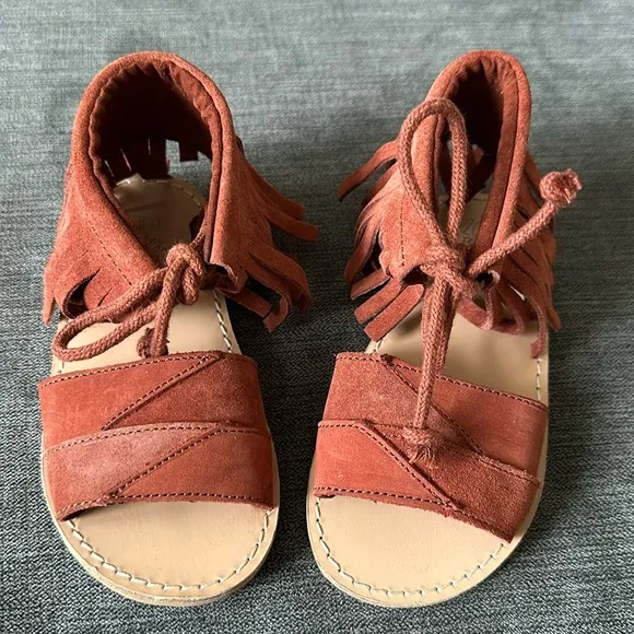 NWOT ZARA Fringe Sandals