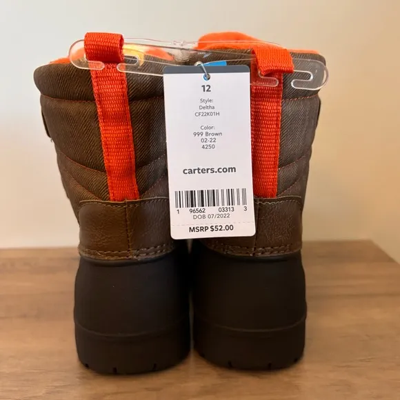 NWT Carter’s Brown Deltha Lug Sole Snow Boots Toddler Size 12