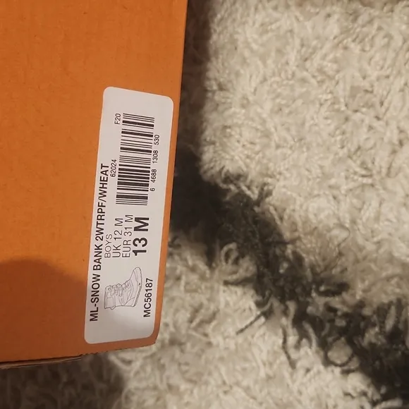 NWT Merrell Snow Bank Winter Boots