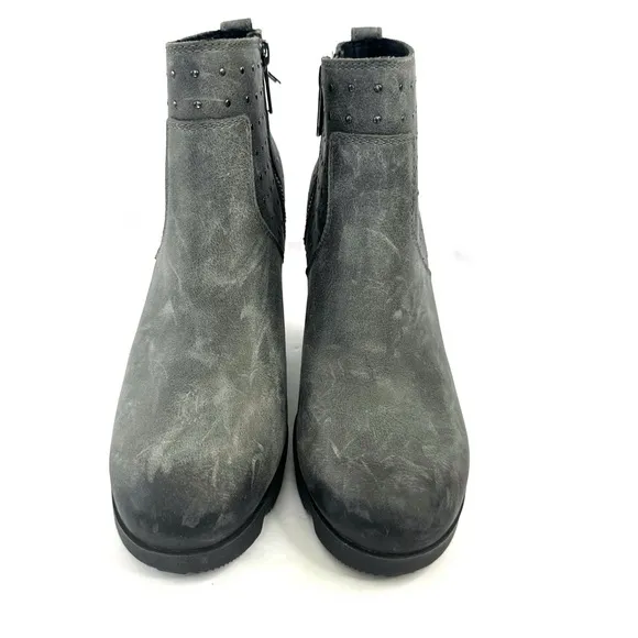 NWT Sorel leather waterproof Joan Uptown gray stud bootie ankle boots wedge 7.5