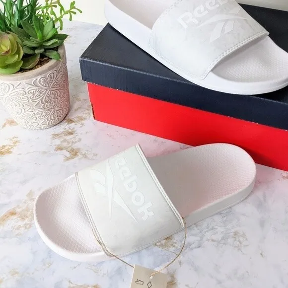 NWT White Reebok Fulgere Slide Sandals