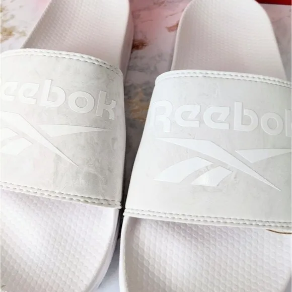 NWT White Reebok Fulgere Slide Sandals