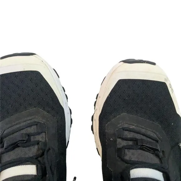 On Cloud Women's Running Cloud ultra shoes Unisex Size 8.5 in White