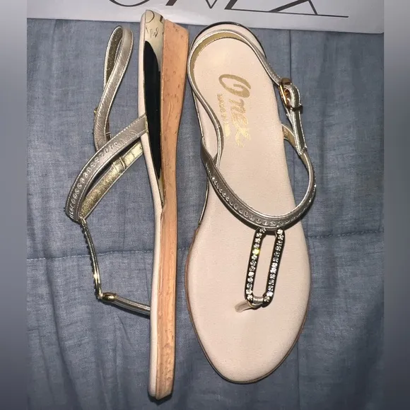 Onex Women's Gold Sandals