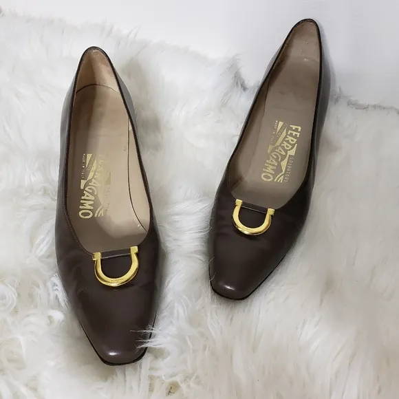 RARE Vintage Salvatore Ferragamo Couture Gancini Shoes Heels Low Walking Spring