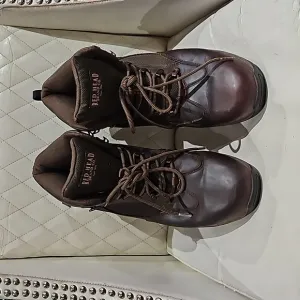 Red head hiking boots
