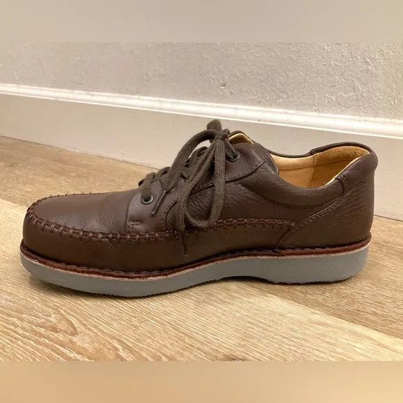 Samuel Hubbard Mudguard Mens Oxford Brown Leather Comfort Walking Shoes Size 10W