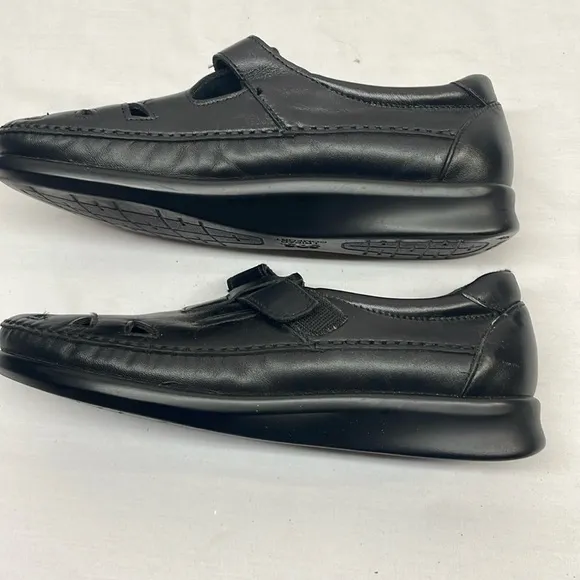 SAS Mary Janes EZ Strap Black Leather Walking Shoes