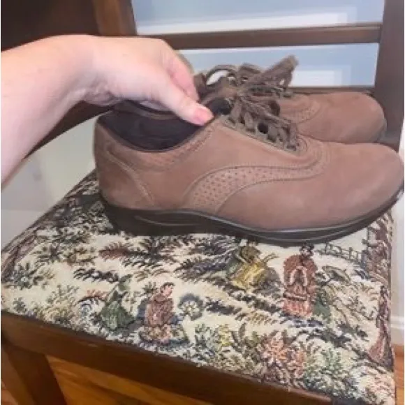 SAS Walk Easy - Lace Up Walking Shoes, Color- Chocolate, sz 9.5