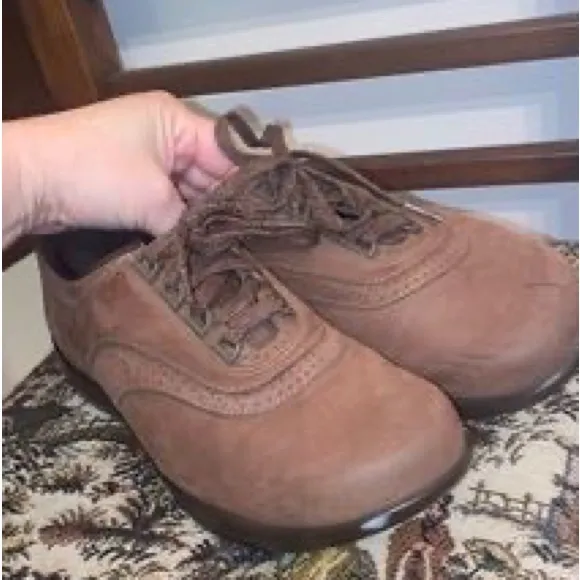 SAS Walk Easy - Lace Up Walking Shoes, Color- Chocolate, sz 9.5