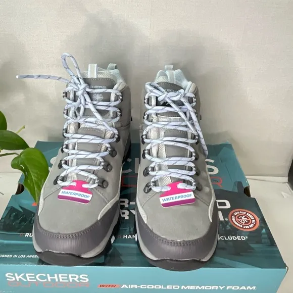 SKECHERS Trego Women's Memory Foam Waterproof‎ Hiking Boot, Gray,  9M