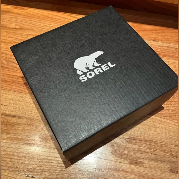SOREL Childrens Snow Commander Boots Size 8 NWT