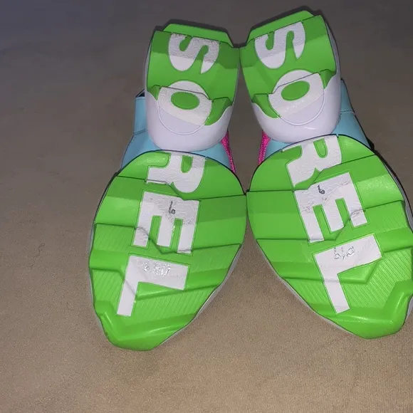 Sorel Kinetic Sandals