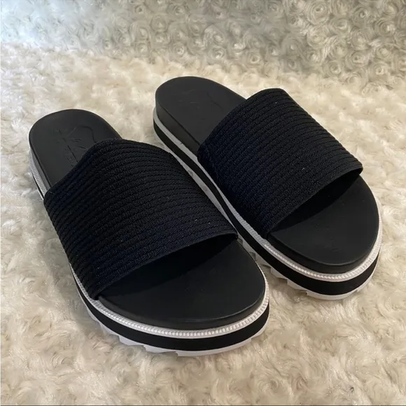 Sorel sandals