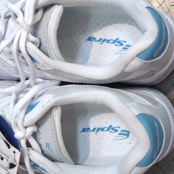 Spira Women's Valencia White Walking Shoes Size 8.5 NWT