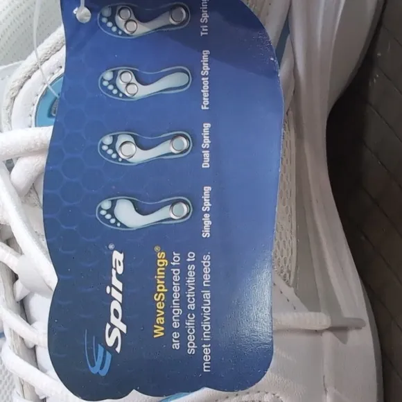 Spira Women's Valencia White Walking Shoes Size 8.5 NWT