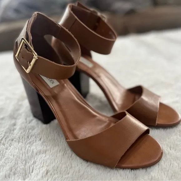 Steve Madden Brown Leather Sandals