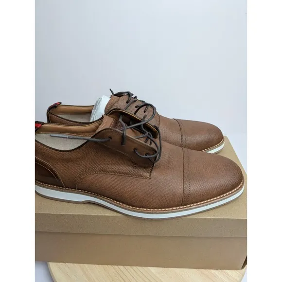 Steve Madden Saverio Casual Oxford Dress Shoes Brown Lace Up Casual Mens 9 New