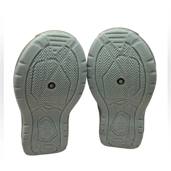 Stride Rite 360 Kids' Nebraska Snow Boot, Navy, 8M Toddler NWT