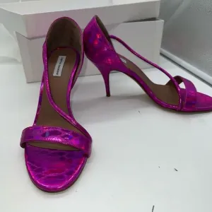 Tabitha Simmons Women's Nile Fuchsia Python Sandals Size US 9 - IT 39 B NEW WITH