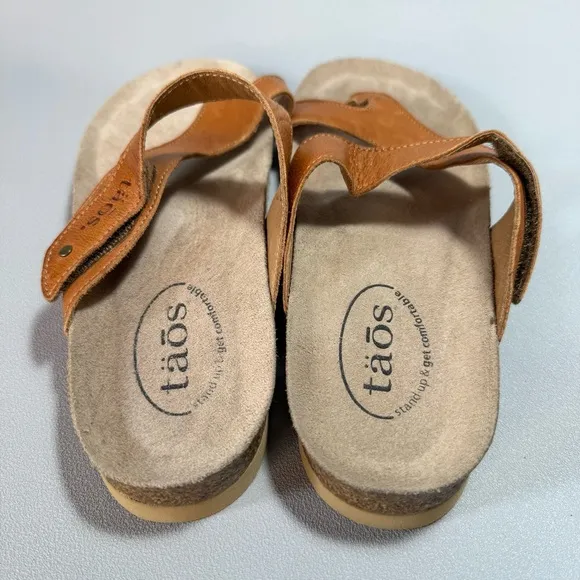 Taos Lola Tan Leather Flat Thong Cork Footbed Sandals