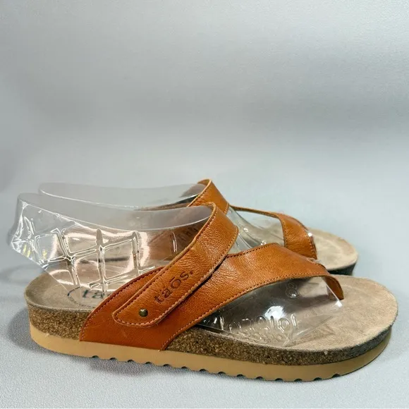 Taos Lola Tan Leather Flat Thong Cork Footbed Sandals