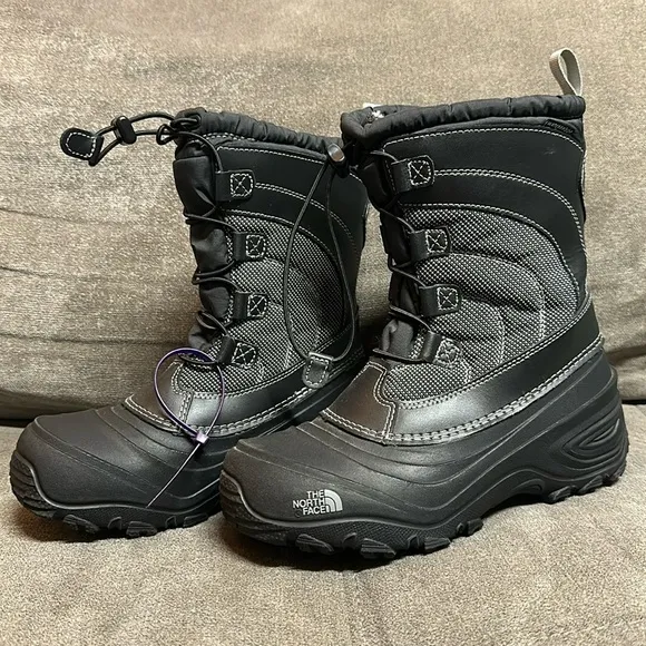 🥰🥰The North Face Alpenglow Snow Boots🥰🥰