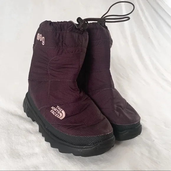 The North Face brown ‘Nuptse boot’ snow boots