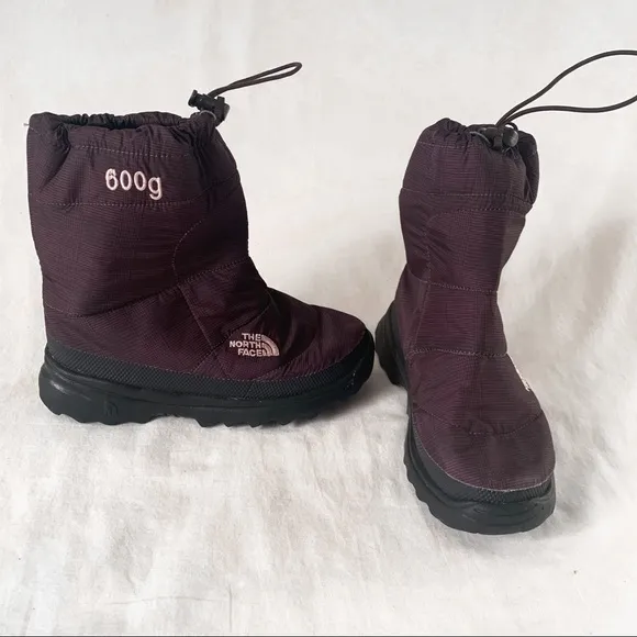 The North Face brown ‘Nuptse boot’ snow boots