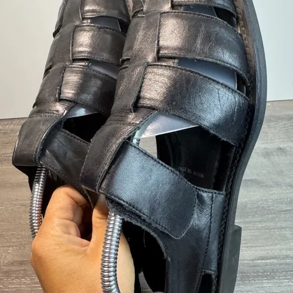 To Boot New York Apollo Men's size 8.5/EU41 fisherman sandals