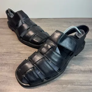 To Boot New York Apollo Men's size 8.5/EU41 fisherman sandals