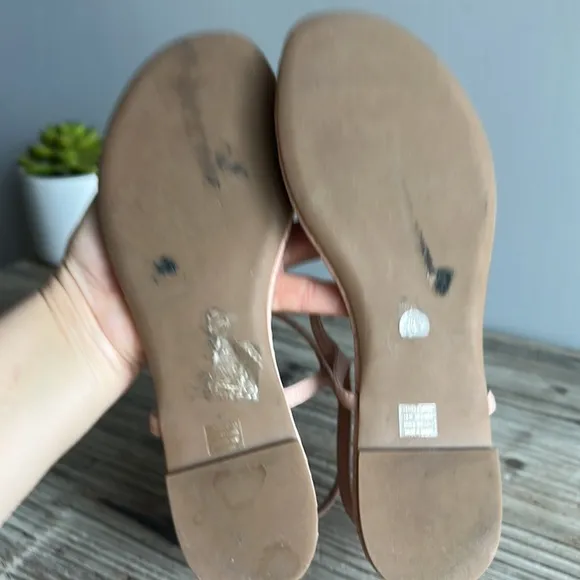 Tory Burch Marion Quilted Sandals size 8 great condition like new