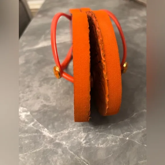 Tory Burch orange and navy sandals sz 9