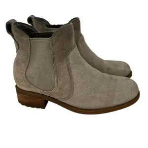 UGG Australia Bonham Chelsea Ankle Boots Suede Leather Waterproof Taupe Size 6