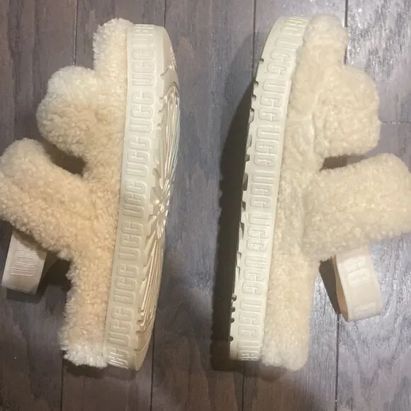 UGG Fluff Yeah Slide Sandal  women's Sz 9