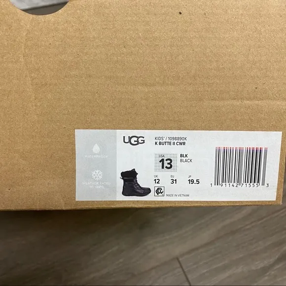 UGG | Kids Butte II CWR Snow Boots Black Size 13