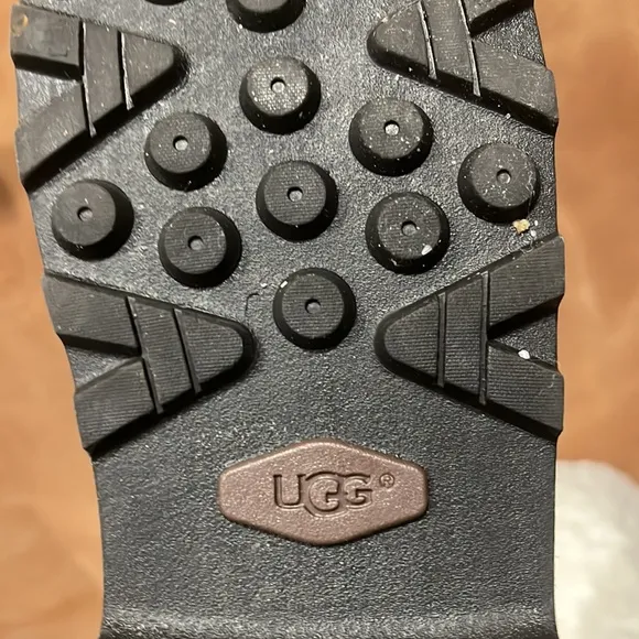 Ugg kids snow/rain boots- Excellent condition