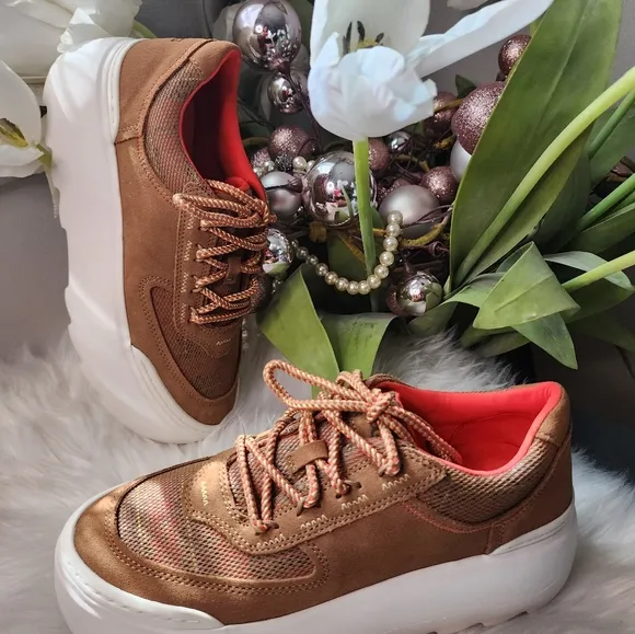 Ugg Marin Mega Lace Heritage Braid Women shoes size9 new