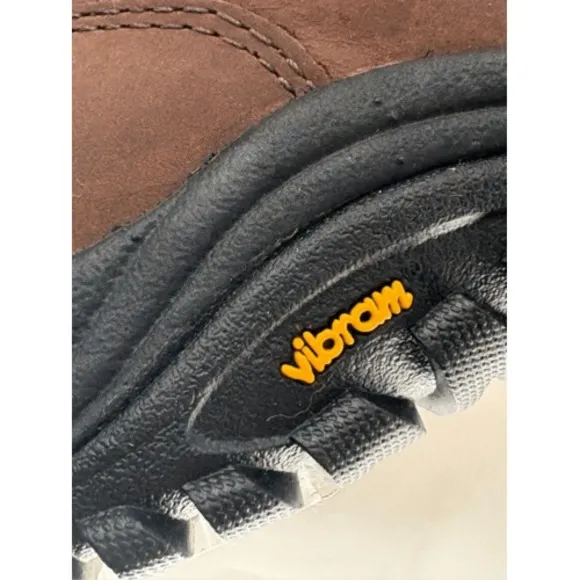 UGG Snow Boots Adirondack Buffalo Plaid Faux‎ Fur Waterproof  Brown Women 5 New