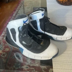 USED!!! NIKE ZOOM HUARACHE KOBE EDITION SIZE13