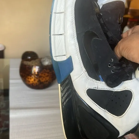 USED!!! NIKE ZOOM HUARACHE KOBE EDITION SIZE13