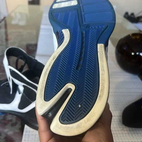 USED!!! NIKE ZOOM HUARACHE KOBE EDITION SIZE13