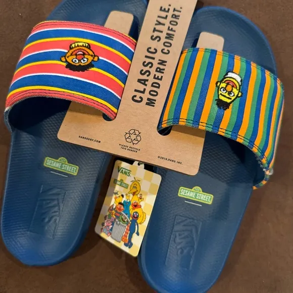 Vans Kids x Sesame Street striped sandals Size 5